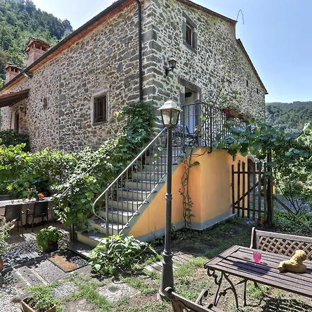 Oasi Lignana Vakantieboerderij Vellano